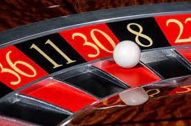 bandarlotre slot mobile app displaying Lightning Dice live table with betting interface